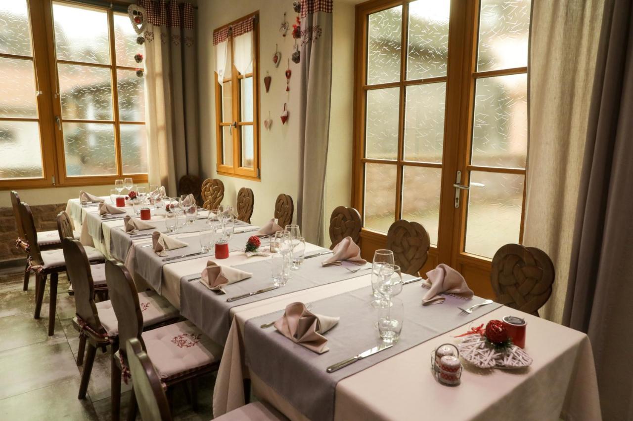 Hotel Restaurant 3 Chateaux Ribeauville  Bagian luar foto